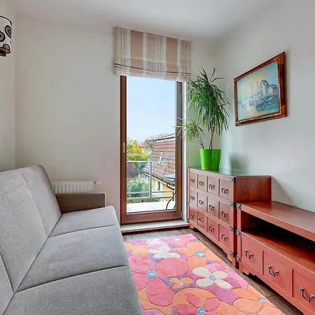 Lion - Parkur 2 Apartman *