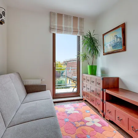 Apartman Lion - Parkur 2 *